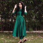 Anupama Parameswaran Instagram - Pachai nirame 🍃 Outfit: @sthriofficial Stylling: @naveentummapudi_official @sravanthidhontha Shot by: @venkat_photography_hyd