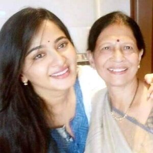 Anushka Shetty Instagram - You mean so much to me 💃😍🤗Happy Mother's Day Mum❤️ 😇  and all the mom’s out there 🤗