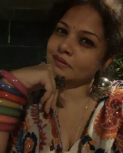 Anuya Bhagvath Instagram - Life is colourful! #anuya #girl #Indian #rajnikanth #shakthi