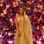 Anya Singh Instagram – Eid Mubarak ✨

Styled by @mohitrai with @ruchikrishnastyles