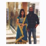 Archana Jois Instagram - Andrews with Shantamma.. 😎🌼 #kgf #shantamma #andrews #womensday Shangri-La Bengaluru