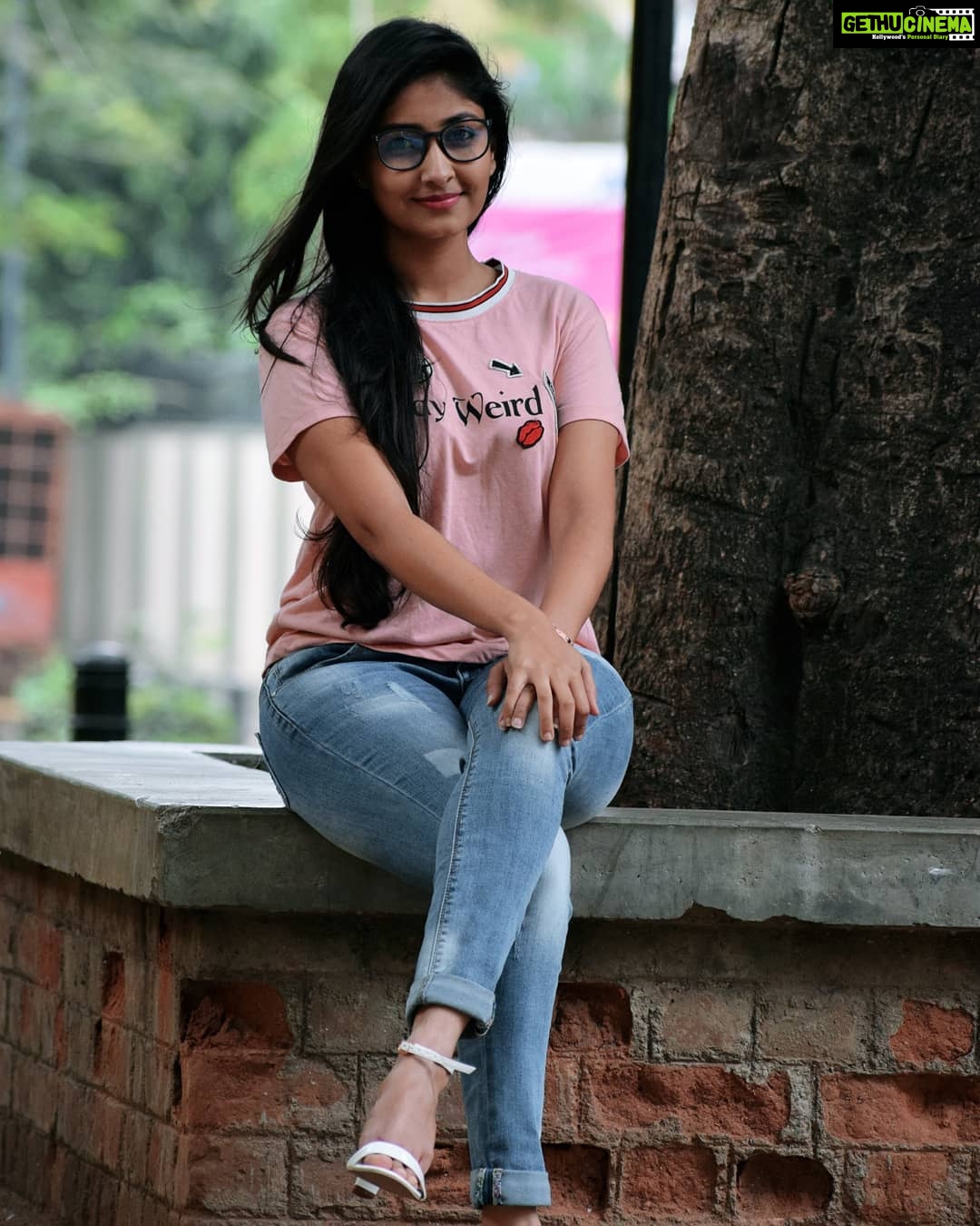 Archana Jois Instagram - Once upon a time,.. . . . . . . . . . . . . . . . . I too had looong hair! Not as long as Rapunzel's. #longhairdays #naturallystraighthair #noedits #stayweird #rapunzel @vikas.pissay