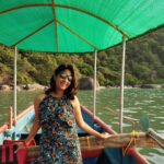 Archana Jois Instagram - Boat ride ⛵ #day4 #boat #boatride #secretbeach #honeymoonbeach #butterflybeach #agonda #goa #lastday