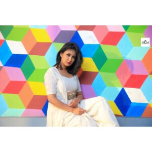 Archana Jois Instagram - Photoshoot, photoshoot, photoshoot... I don't like it. I avoid.. but photoshoot likes me, I can't avoid... 🤷🏻
🤪
.
.
.
.
.
.
.
.
.
Makeup : @makeoverwithnirmala_bhadrappa
Photography: @manjunathmagaji24
Venue : @bsksnapvega
Hairstyle : @makeoverbymanasa_raj