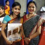 Archana Jois Instagram - Now officially "Master of fine arts - Bharathanatyam". 😊 Truly blessed to have studied under the guidance of guru Dr. Padma subrahmanyam and ever greatful to all the teachers at nrithyodaya. I wouldn't have taken this step without the encouragement of my parents, My gratitude to dear Aruna akka and my husband, without whom I couldn't have completed my dissertation. Thank you for all your help! #blessed #bharathanatyam #padmasubrahmanyam #sastrauniversity #graduated @_gayatrikannan_ @shreyasudupa @arunamahendarkar