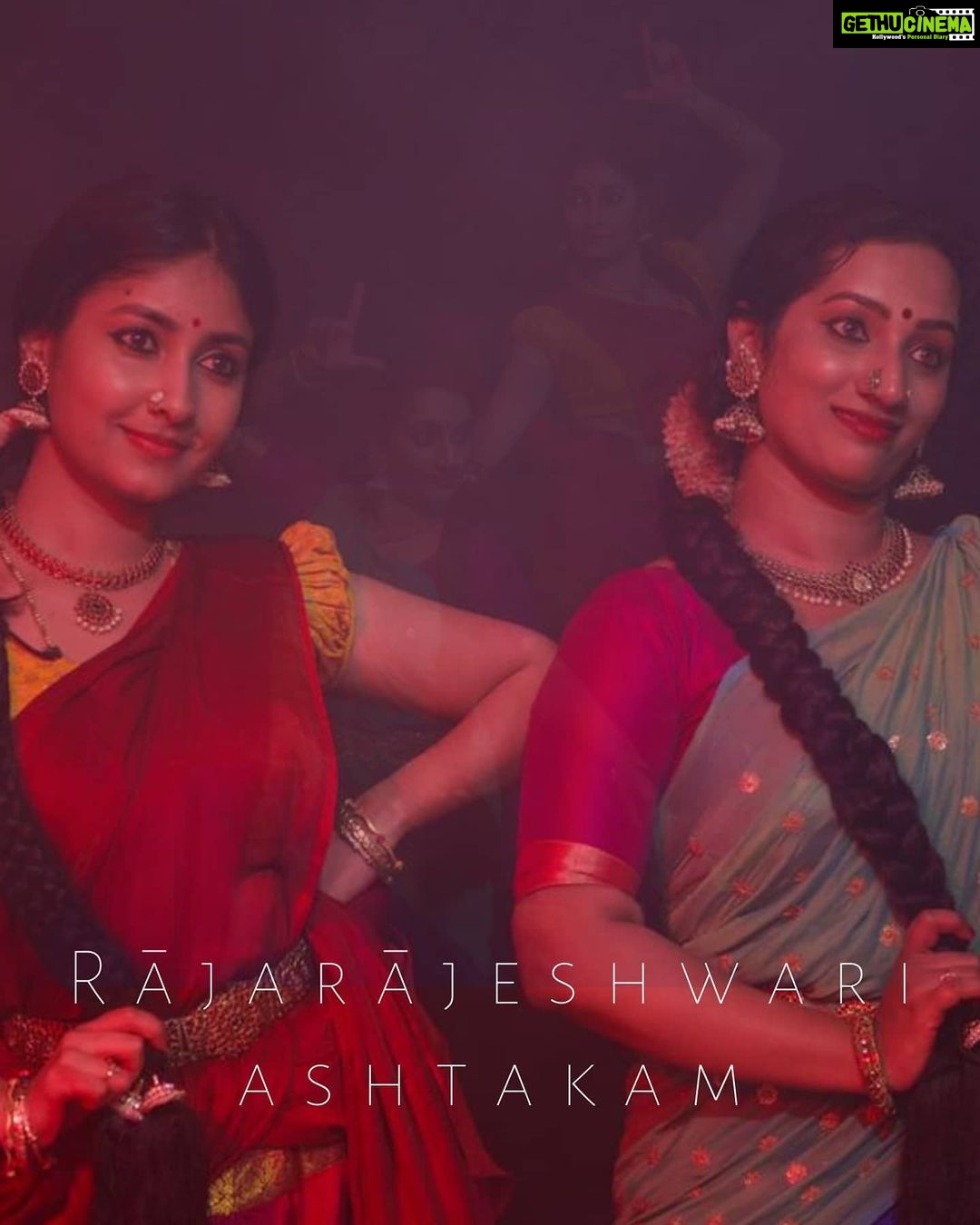 Archana Jois Instagram - Pc : @sharatharyan @vaaunposappa @cosmic_laughter #collaboration #bharatanatyam #classicaldance #dancevideo #performingarts #onlineplatform #explore #indiandance #dancer #rajarajeshwari #ashtakam #archanajois @whenghungroospeaks Bangalore, India