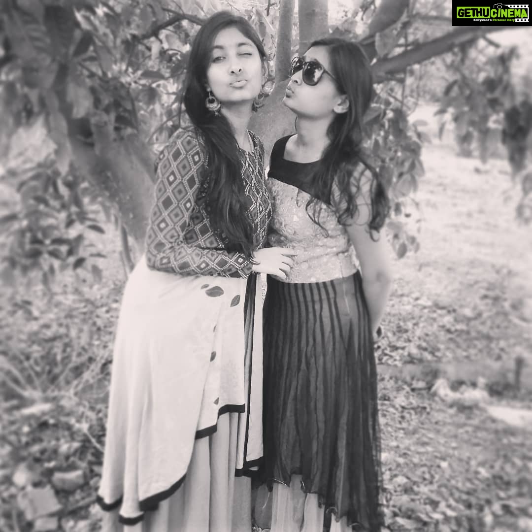 Archana Jois Instagram - ಚಾಂದ್ರಮಾನ ಯುಗಾದಿಯ ಶುಭಾಶಯಗಳು.. 🍃🌿 ಈ ವಿಳಂಬಿನಾಮ ಸಂವತ್ಸರ, ಸರ್ವರಿಗೂ ಸುಖ ಶಾಂತಿ ನೆಮ್ಮದಿ ಸಂತೊಷ ಆರೊಗ್ಯ ಐಶ್ವರ್ಯವನ್ನು ನೀಡಲಿ.. ಹೊಸ ವರ್ಷದ ಹಾರ್ಧಿಕ ಶುಭಾಶಯ !!!! ❤❤ #ugadi #hindunewyear #vilambinamasamvatsaram #happynewyear