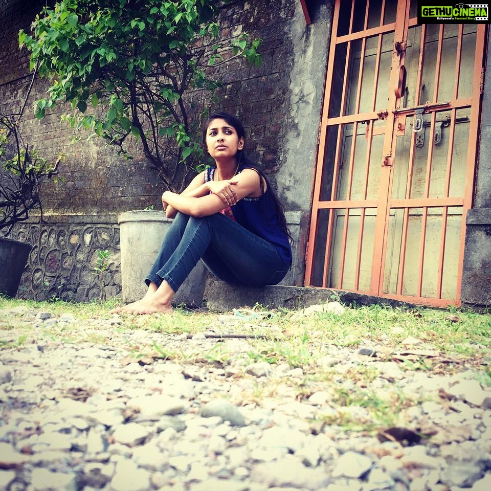 Archana Jois Instagram - When I lock my husband inside and keep a watch on him.. 😎 #husbandandwife #lockedinmyheart #mylove #myman #rishikeshdiaries PC : @darshchandrappa_official thank you :)