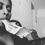 Archana Jois Instagram - Paper boat sings! 🙈😂 This is how jobless iam right now,, 😐 #paperboat #timepassing #timekilling #anar #pomegranate #drinks #memories #boringmonday