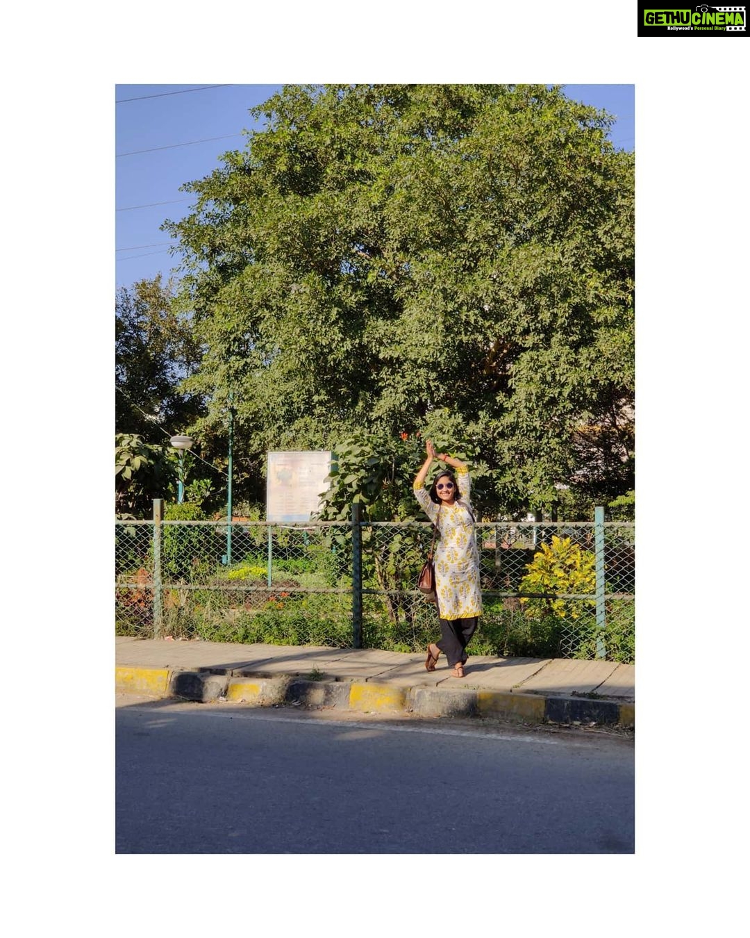 Archana Jois Instagram - 🙏 . #namaste #oneplus7t #nofilter #namskara