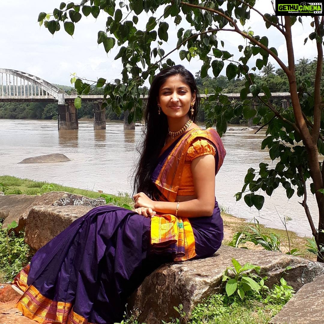 Archana Jois Instagram - Gowri habbada shubhashayagalu... Photographer of the occasion Mr. @shreyasudupa