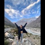 Asmita Sood Instagram - Another day in paradise 🦋 #jispa #himachalpradesh #daytrip #kullu #lahaul #getoffgrid Jispa, Himachal Pradesh, India