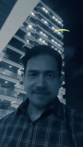 Atul Kulkarni Instagram - पम् परारारा पम् …..! #KahaniSongOutNow #LaalSinghChaddha #AamirKhan @aamirkhanproductions @kareenakapoorkhan @advaitchandan @atulkulkarni_official @ipritamofficial @amitabhbhattacharyaofficial @mohankannanofficial #KiranRao @viacom18studios @tseries.official #BhushanKumar @chayakkineni @monajsingh @manavvij #SatyajitPande #HemantiSarkar #JyotiDeshpande @ajit_andhare @paramountpicsin