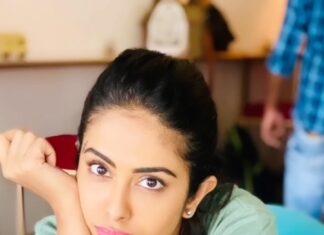 Avika Gor Instagram - HELP🐒