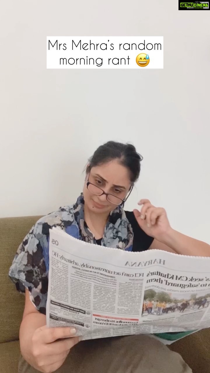 Bhanushree Mehra Instagram - Mil - Dil 😂 . . . . . . . #comedy #funnyvideos #mrsmehra