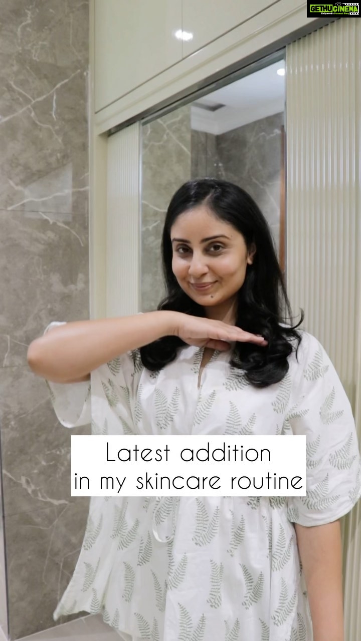 Bhanushree Mehra Instagram - It’s peak summer now and your skin demands something that’s light and not too sticky on the skin. I recently started using products by @theunbottleco which I feel are perfect for this weather. The all over moisturiser & the face serum are enriched with key actives like Kojic acid, wheat germ oil, rose water, turmeric & rosehip oil etc. They not only provide the right amount of hydration & nourishment but also helps in tightening skin & reducing signs of ageing. The products are free of any harsh chemicals and each product is bottled in 100% ocean and landfill recycled plastic. So the brand is also very sustainable and environmental friendly :) . . . . #summer #skincareaesthetic #theunbottle #recycle #healthyskin