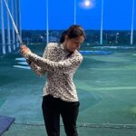 Bhumika Chawla Instagram - Taste of life .. with a glass of wine and a golf club in hand @topgolf — thank you to my dear friends in Ohio for a such a memorable and fun last few days 🙏✨😊