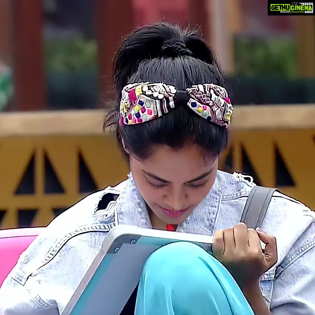 Bindu Madhavi Instagram - Support Bindu Madhavi ❤️ Login to Disney + Hotstar APP Search for BIGG BOSS NONSTOP CAST YOUR VOTE FOR Bindu Madhavi (10 Votes) #bindumadhavi #bbteluguott #biggboss5 #BiggBossNonStop #biggbossnonstoptelugu