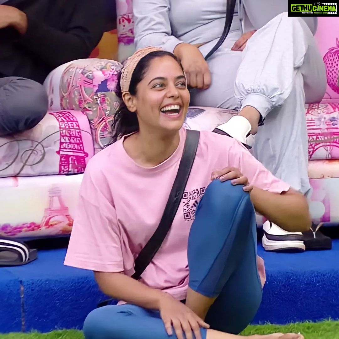 Bindu Madhavi Instagram - Happiness ♥️♥️ Support Bindu Madhavi ❤️ Login to Disney + Hotstar APP Search for BIGG BOSS NONSTOP CAST YOUR VOTE FOR Bindu Madhavi (10 Votes) #bindumadhavi #bbteluguott #biggboss5 #BiggBossNonStop #biggbossnonstoptelugu