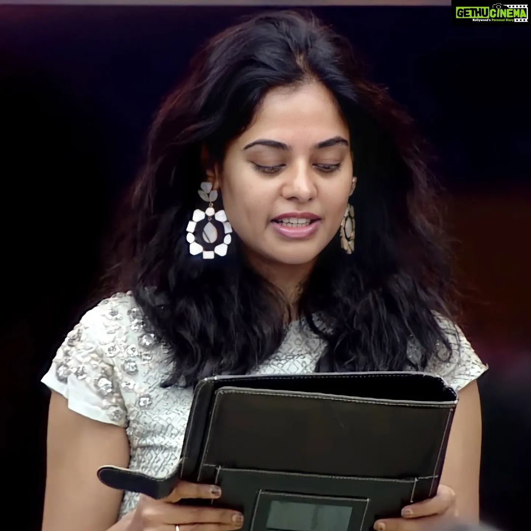 Bindu Madhavi Instagram - Support Bindu Madhavi ❤️ Login to Disney + Hotstar APP Search for BIGG BOSS NONSTOP CAST YOUR VOTE FOR Bindu Madhavi (10 Votes) #bindumadhavi #bbteluguott #biggboss5 #BiggBossNonStop #biggbossnonstoptelugu