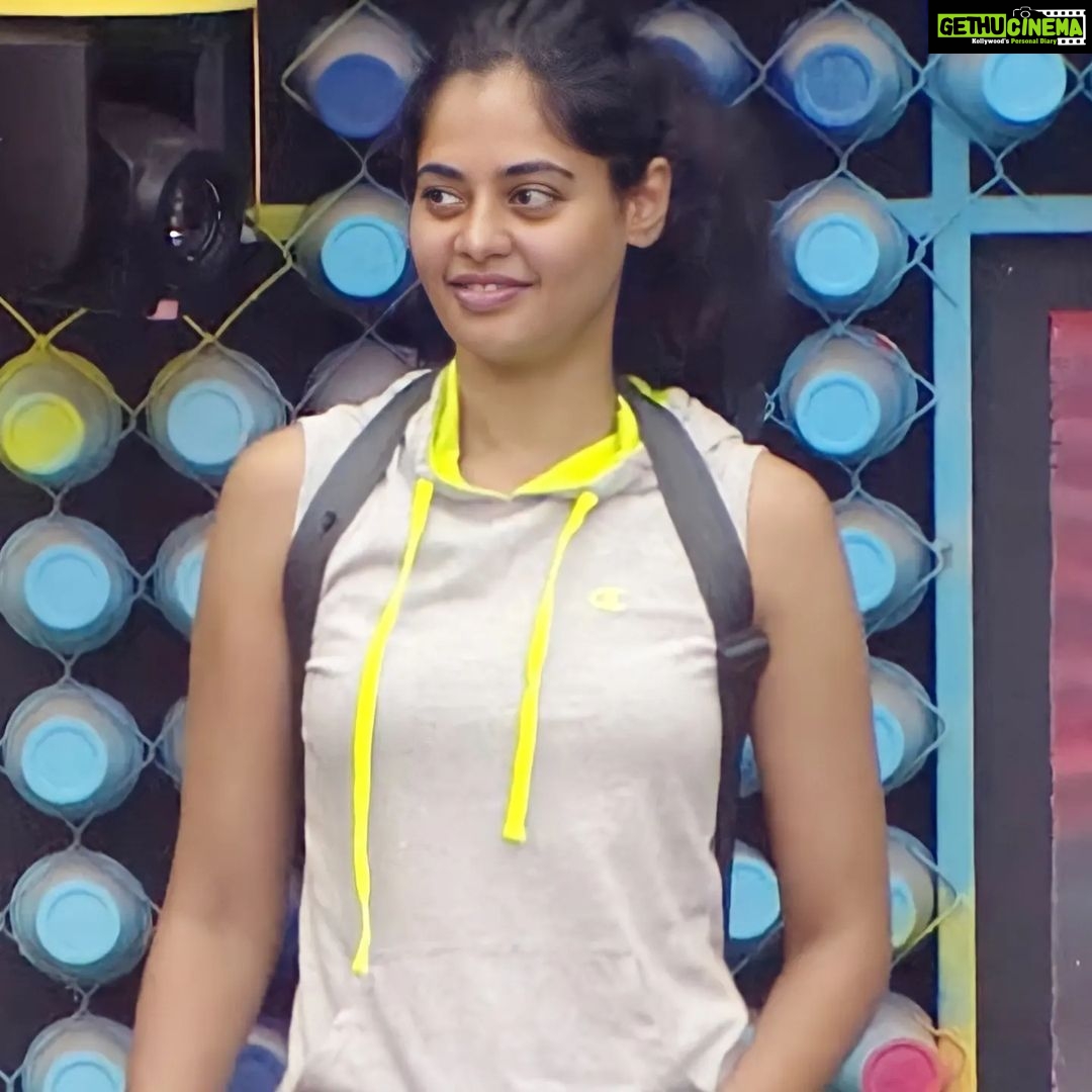 Bindu Madhavi Instagram - Support Bindu Madhavi ❤️ Login to Disney + Hotstar APP Search for BIGG BOSS NONSTOP CAST YOUR VOTE FOR Bindu Madhavi (10 Votes) #bindumadhavi #bbteluguott #biggboss5 #BiggBossNonStop #biggbossnonstoptelugu