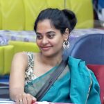 Bindu Madhavi Instagram - Good afternoon ☀️☀️ #bindumadhavi #bbteluguott #biggboss5 #BiggBossNonStop #biggbossnonstoptelugu