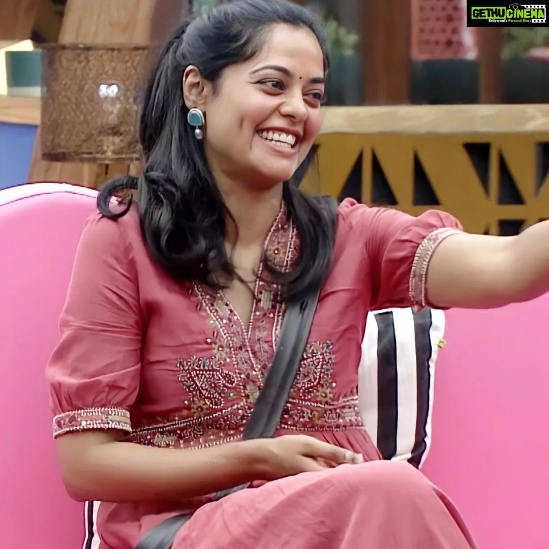 Bindu Madhavi Instagram - One more step to make her winner 🏆 Support Bindu Madhavi ❤️ Login to Disney + Hotstar APP Search for BIGG BOSS NONSTOP CAST YOUR VOTE FOR Bindu Madhavi (10 Votes) #bindumadhavi #bbteluguott #biggboss5 #BiggBossNonStop #biggbossnonstoptelugu