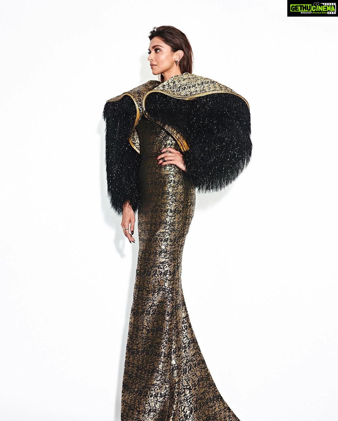Deepika Padukone Instagram - @louisvuitton @nicolasghesquiere @festivaldecannes #cannes2022