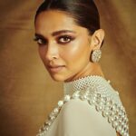 Deepika Padukone Instagram - 🤍 @festivaldecannes #cannes2022