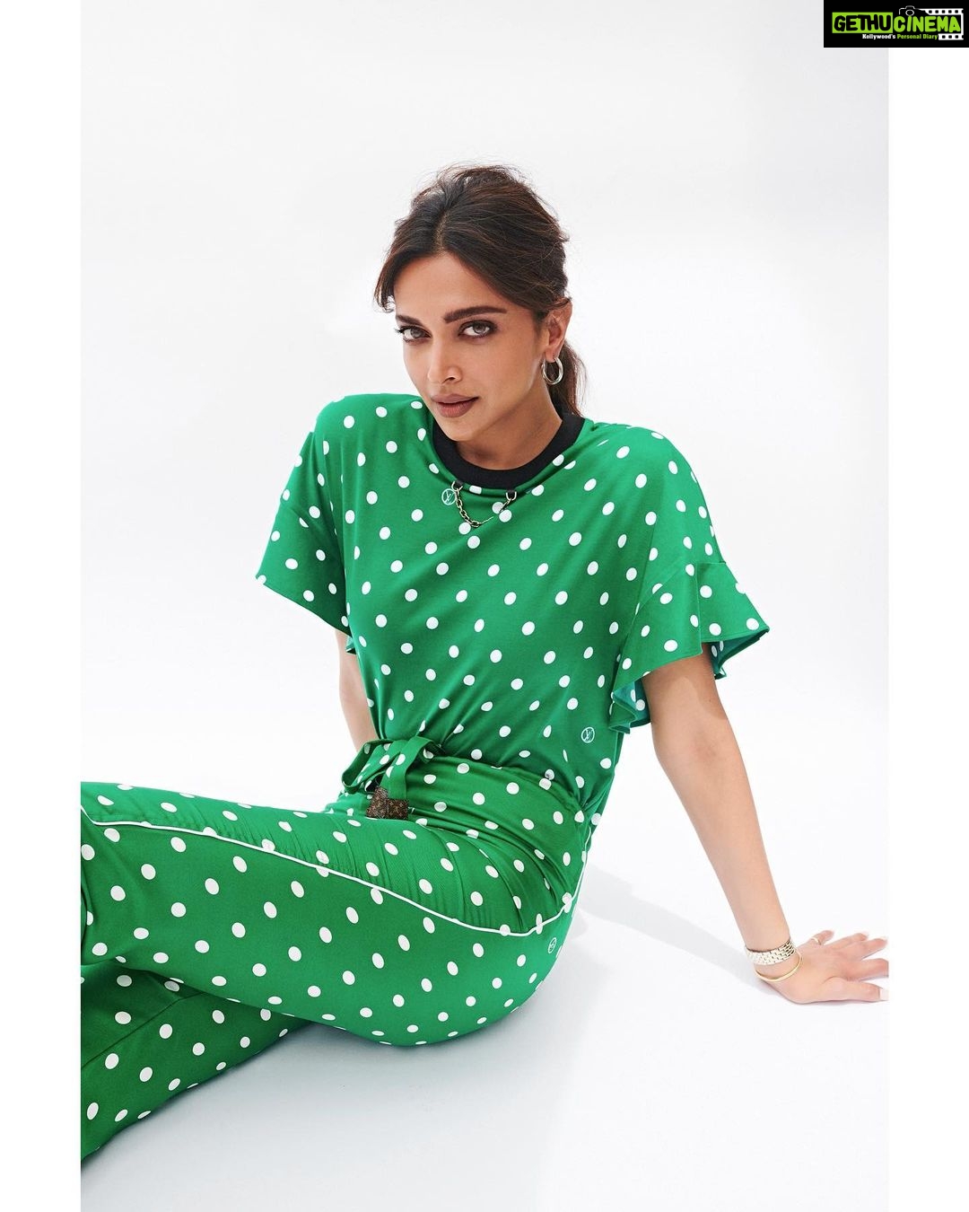 Deepika Padukone Instagram - @louisvuitton @nicolasghesquiere @festivaldecannes #cannes2022