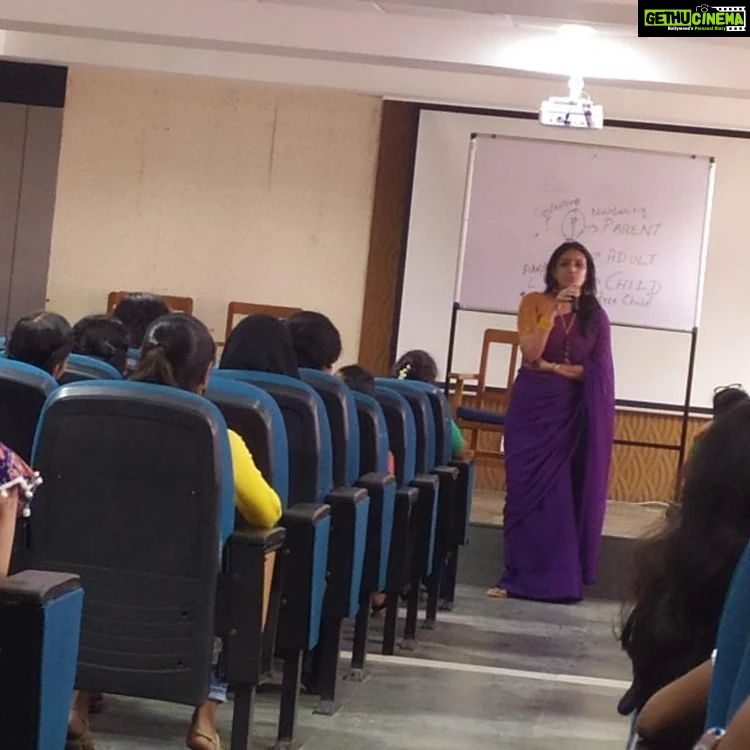 Devadarshini - 9.1K Likes - Stepped into The Ethiraj college for women after 25 years ... as an alumni .. addressing students for the 1st time as a psychologist ... thank you staff and students for the overwhelming response šš¤