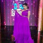 Dharsha Gupta Instagram - 💜💜We didn’t realize we were making memories, we just knew we were having fun💜💜 💜💜Don't miss to watch cook with comali-2 @vijaytelevision sat-sun @6.30pm💜💜 Stylist- @pansyraja Beautiful costume- @kaavyareddycouturestudio