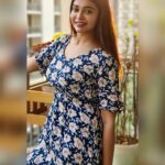Dharsha Gupta Instagram - 💙போலிக்கு தான் பரிசும் பாராட்டும், உண்மைக்கு ஆறுதல் பரிசு மட்டுமே💙