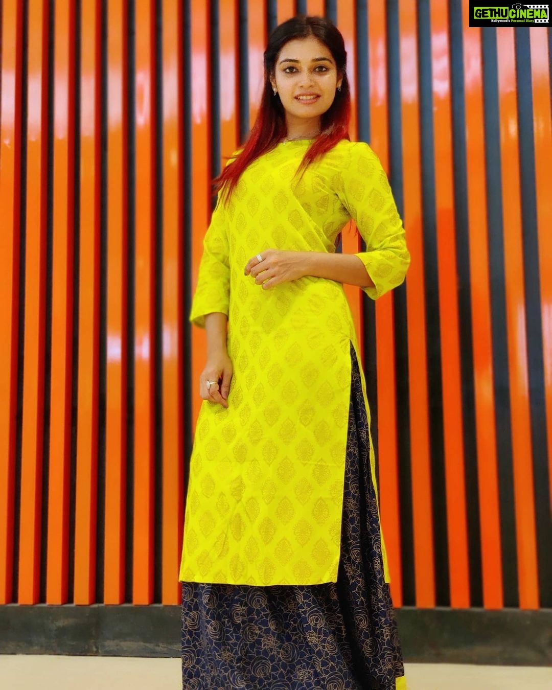 Dharsha Gupta Instagram - 💚💙You don’t always need a plan. Sometimes you just need to breathe, trust, let go and see what happens💙💚 Dress- @fashionn__library