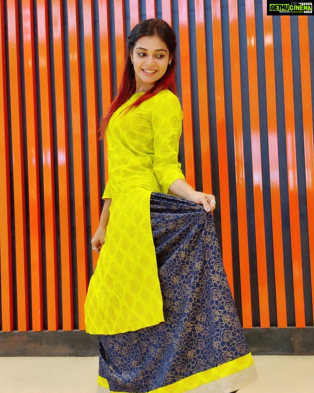 Dharsha Gupta Instagram - 💚💙You don’t always need a plan. Sometimes you just need to breathe, trust, let go and see what happens💙💚 Dress- @fashionn__library