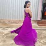 Dharsha Gupta Instagram - 💜💜We didn’t realize we were making memories, we just knew we were having fun💜💜 💜💜Don't miss to watch cook with comali-2 @vijaytelevision sat-sun @6.30pm💜💜 Stylist- @pansyraja Beautiful costume- @kaavyareddycouturestudio
