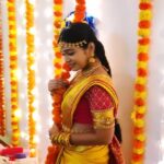 Dharsha Gupta Instagram – 💗🧡Ponnu vanthachu🧡💗
😒😒Mappila tha illa😒😒