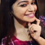 Dharsha Gupta Instagram – 💗Ithu tha athuvooo💗
🤔🤔