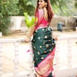 Dharsha Gupta Instagram - 💚💗Some beautiful paths can't be discovered without getting lost💗💚 Saree- @ashas_womens_collection Blouse- @dsalwar Pic- @smily_suriya_rascol @i_am_gugan_the_dslr_psyco