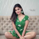 Dharsha Gupta Instagram – 🤍💚Never stop doing great just because someone doesn’t give you credit💚🤍
Pic- @raj_isaac_photography 
Earring- @twinkle_jewelleries