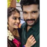 Dharsha Gupta Instagram - 💚💗Don't miss to watch #senthoorapoove💗 @vijaytelevision @9.30pm💗💚 Pala thirupangaludan @vijaytelevision @senthoorapooveofficial @actorranjith Beautiful jewelry from @handsontreasures . Awesome collections. Superb quality 💗