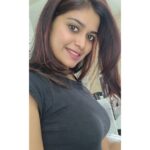 Dharsha Gupta Instagram – 🥰How is my new hair color????🥰
