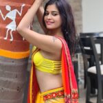 Dharsha Gupta Instagram – 💗💛Be uniquely u💗💛
💗💛 Stand out💗💛
💗💛Shine💗💛
💗💛Be colorful💗💛