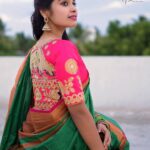 Dharsha Gupta Instagram – 💚💗The perfect matching accessory for a saree is not the jewelry but your smile💗💚
💗💚Gudeve💚💗
.
.
Pc – @raj_isaac_photography 
Saree- @filterz_shop