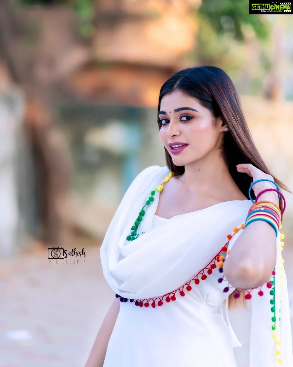 Dharsha Gupta Instagram - 🤍💜Success is to be measured not so much by the position that one has reached in life as by the obstacles which he has overcome while trying to succeed💜🤍 Makeup- @jiyamakeupartistry LlHairstylist- @marysbridalstudio Dress- @dsalwar Bangles- My mom @geethamani18l Pc- @sathish_photography49