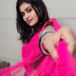 Dharsha Gupta Instagram – 💖🖤This was my birthday spl dress💖🖤
💖🖤Gudmrng chella kutyzzz💖🖤