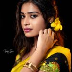 Dharsha Gupta Instagram - B bold💛 Shine more💛 . . PC : @raj_isaac_photography Location : @vannam7studio