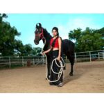 Dharsha Gupta Instagram - ❤🖤❤Horses don't care how rich we are. They don't care how tall, short, pretty or ugly we are, They live in the moment & so long as we are treating them with kindness, they return this with love & affection❤🖤❤ . Pc - @raj_isaac_photography Costume & hairstyle- @kovai.trendz Special thanks: @psa_arunprasath @raja_selvaraj_vrs @dreams.equine