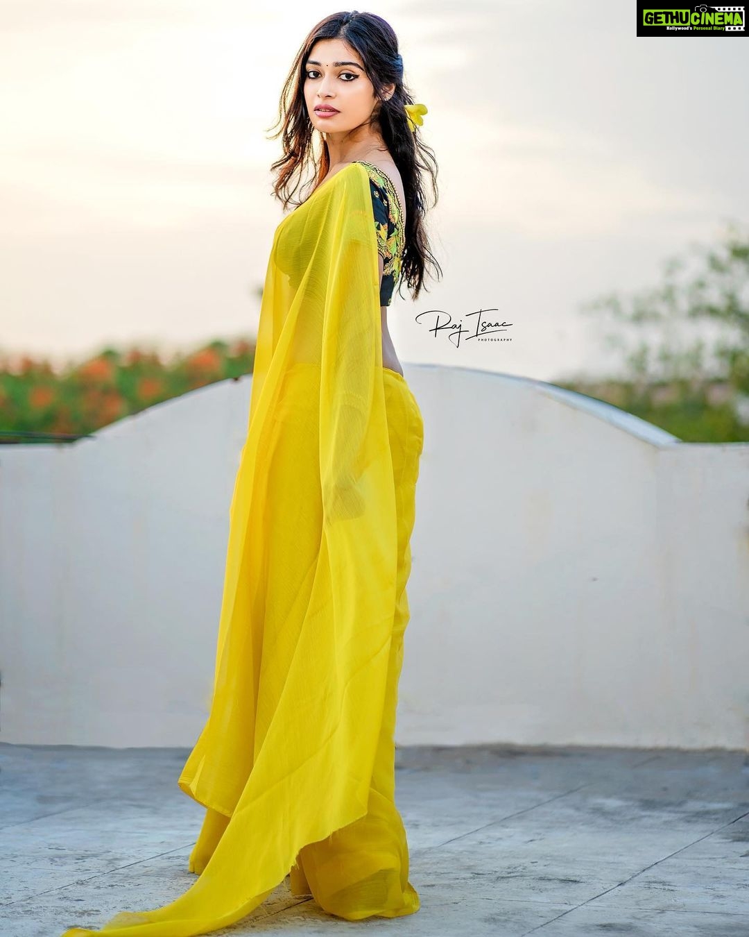 Dharsha Gupta Instagram - 💛No Caption 💛Picture speaks💛 💛Gudeve💛 P.C. - @raj_isaac_photography