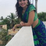 Dharsha Gupta Instagram - 💚💙Saree is alwyz my fav💙💚 💙💚Alwyz in luv wid our tradition💚💙 💚💙Gudeve💙💚